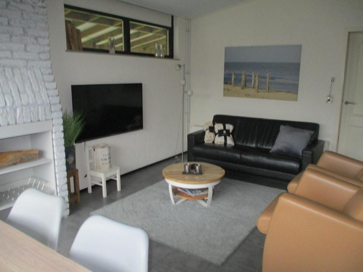 Comfortabel Vakantiehuis Aan Zee En Meer ! Kamperland Ngoại thất bức ảnh
