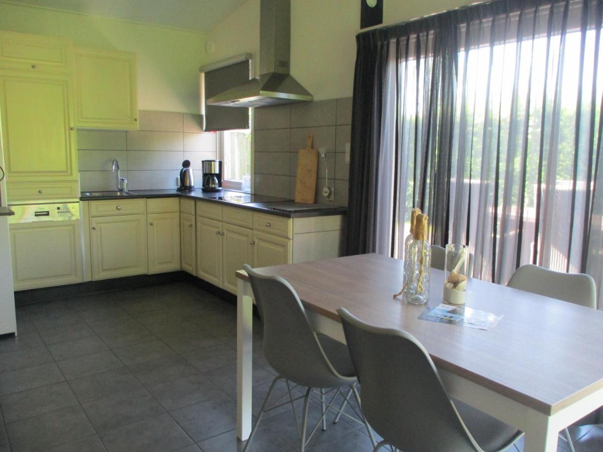 Comfortabel Vakantiehuis Aan Zee En Meer ! Kamperland Ngoại thất bức ảnh